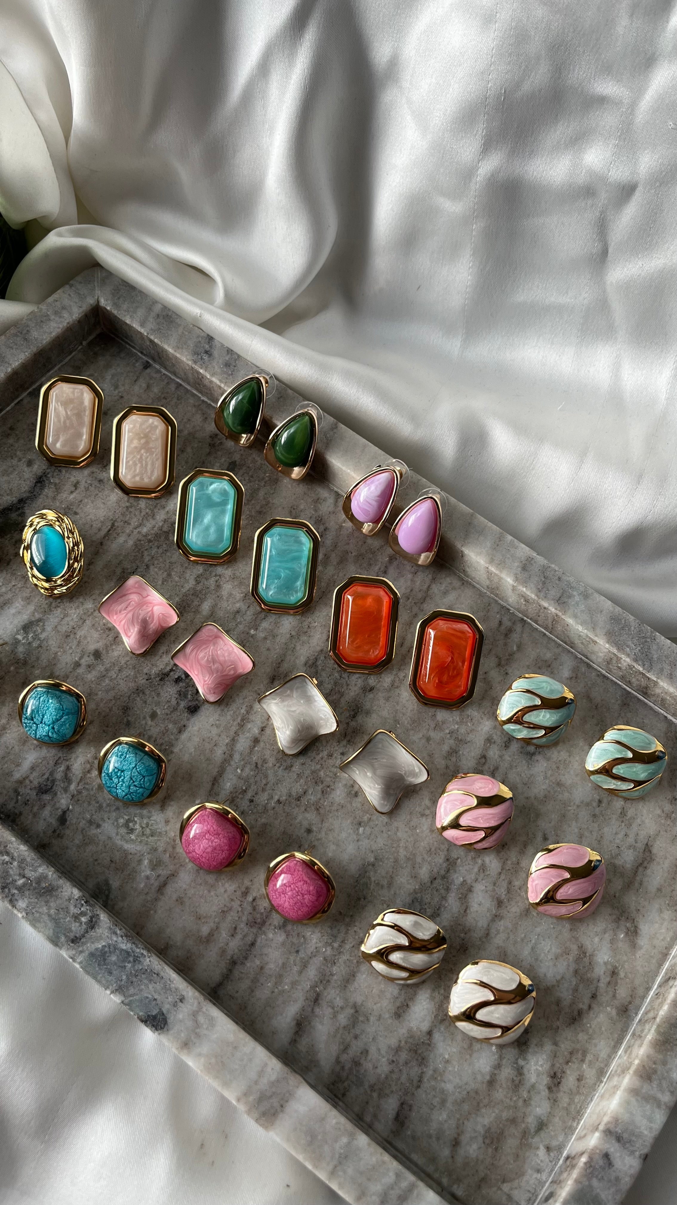 Σκουλαρίκια