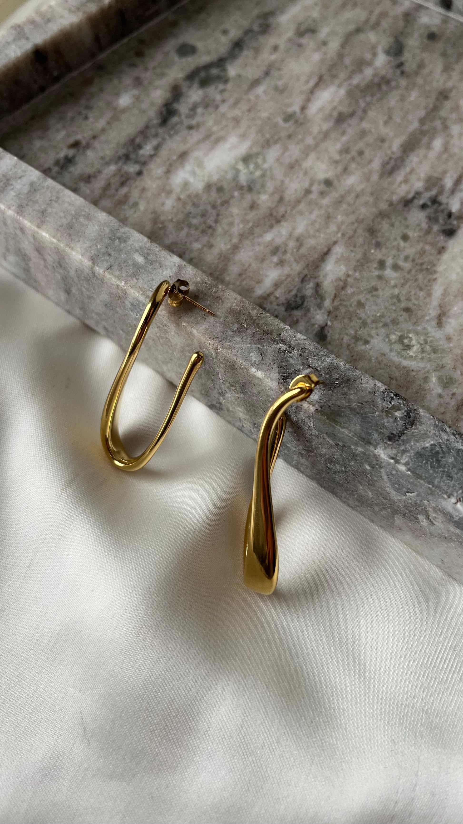 Cassia Earrings Gold