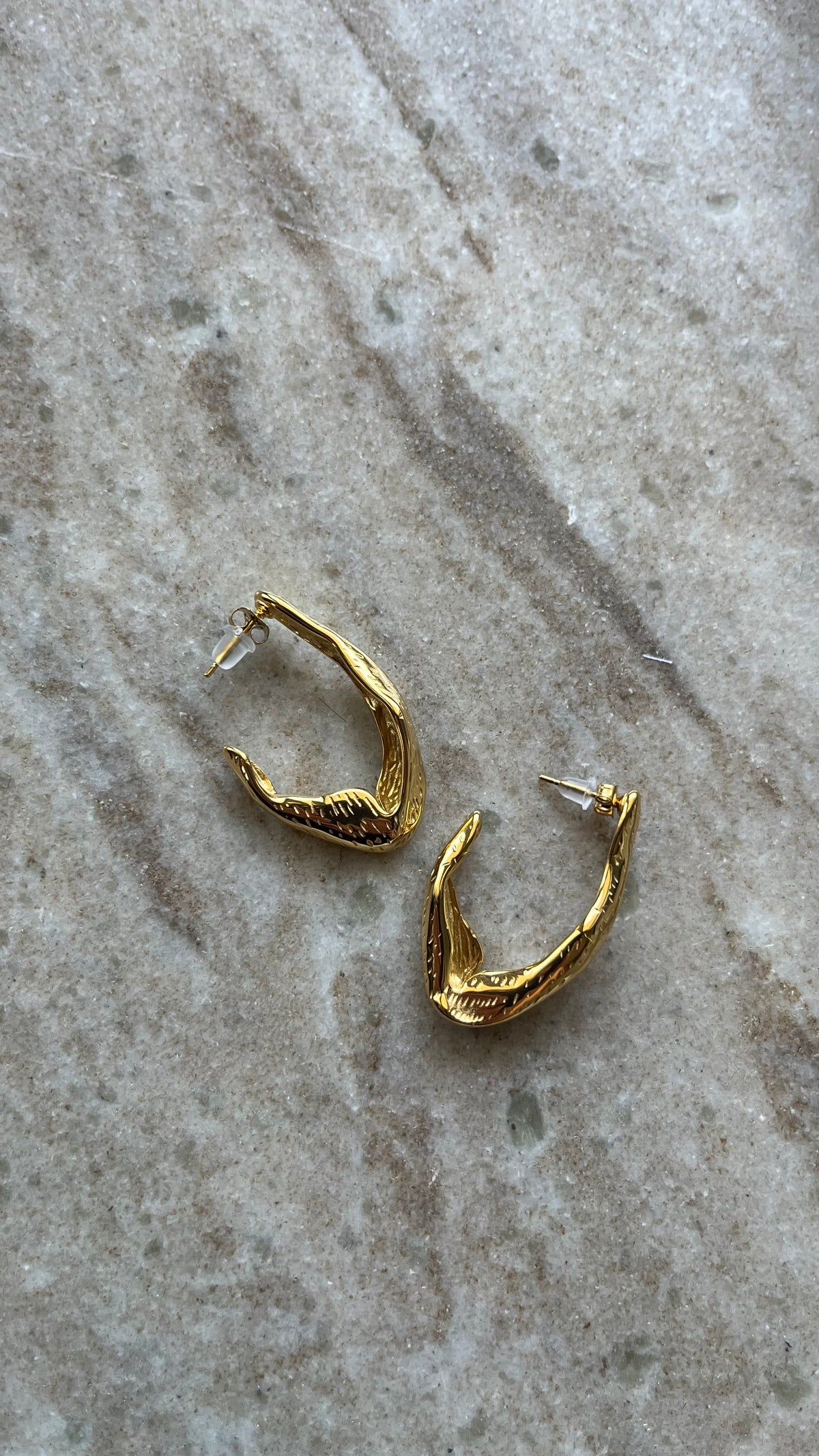 Gaia Hoops