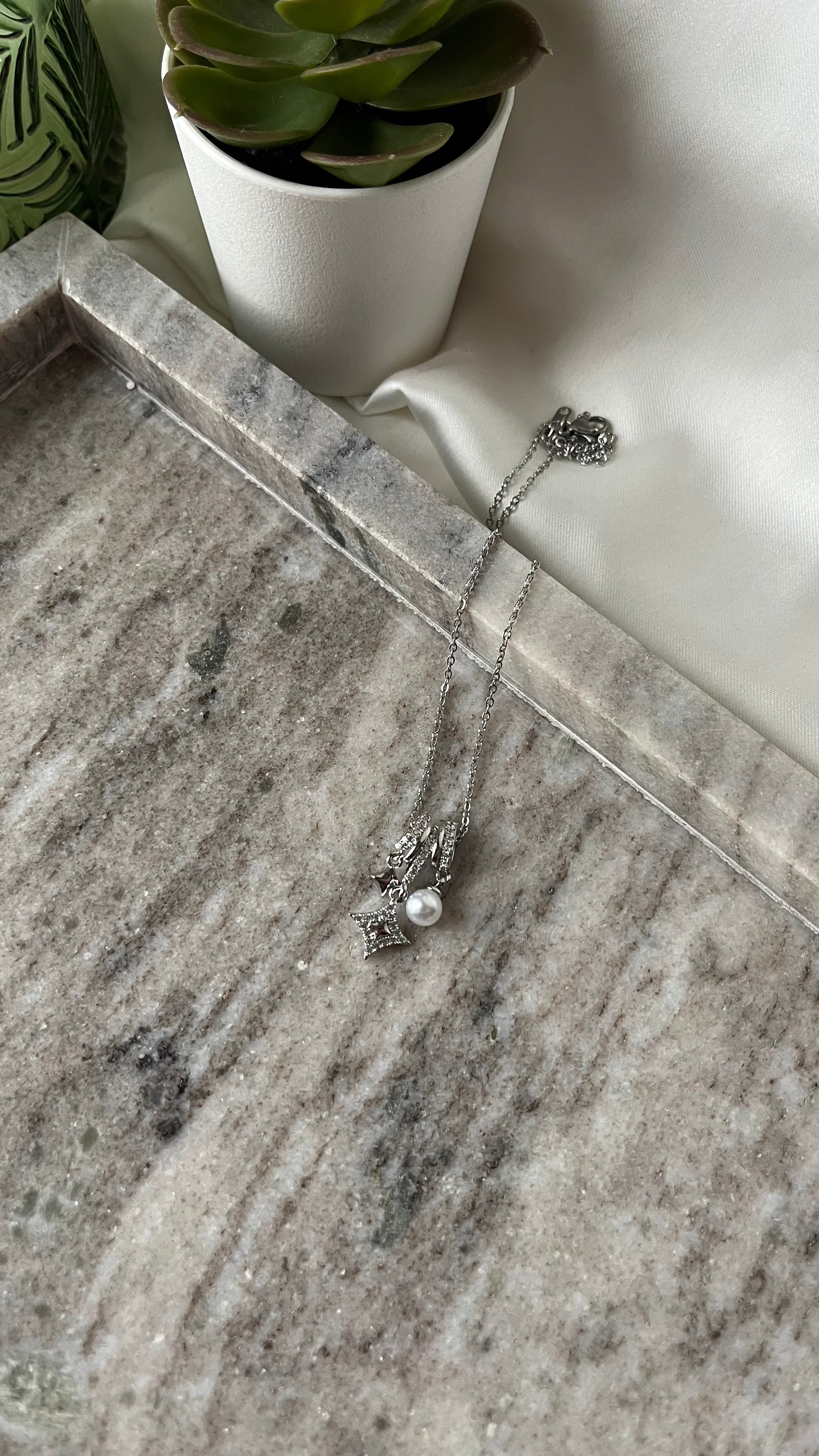 Stella Silver Necklace