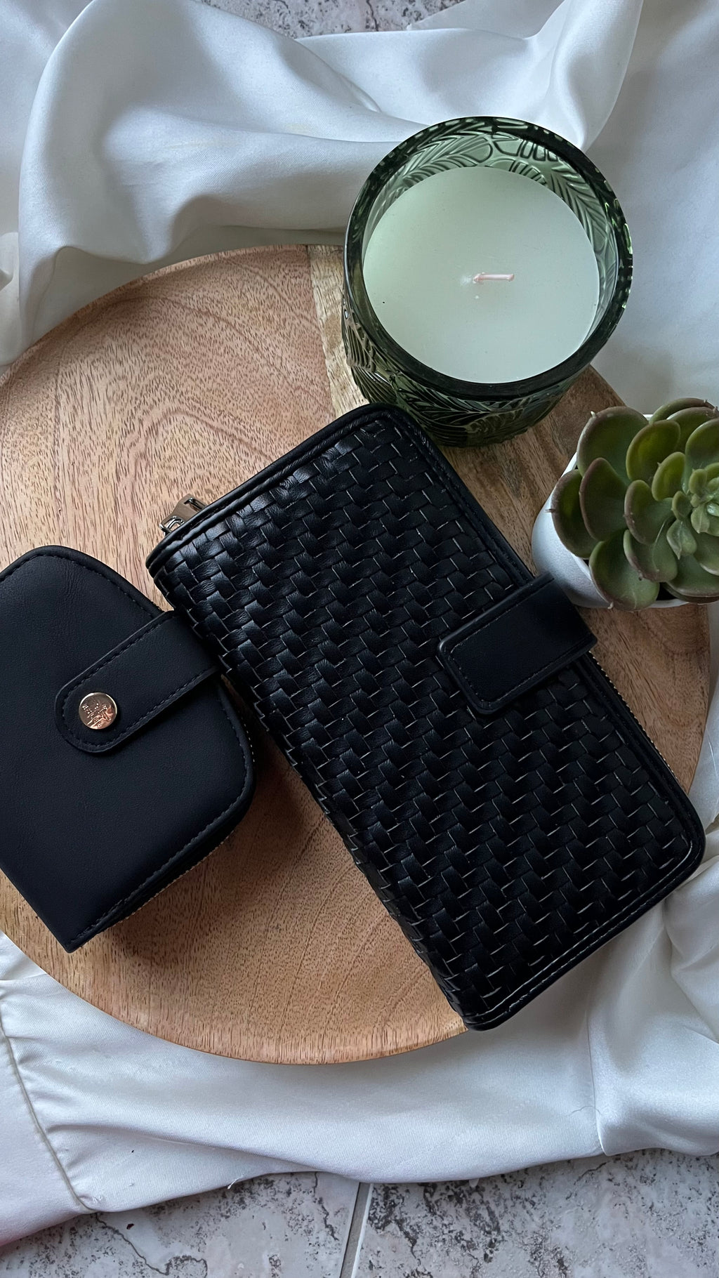 Élise Woven Leather Wallet Black