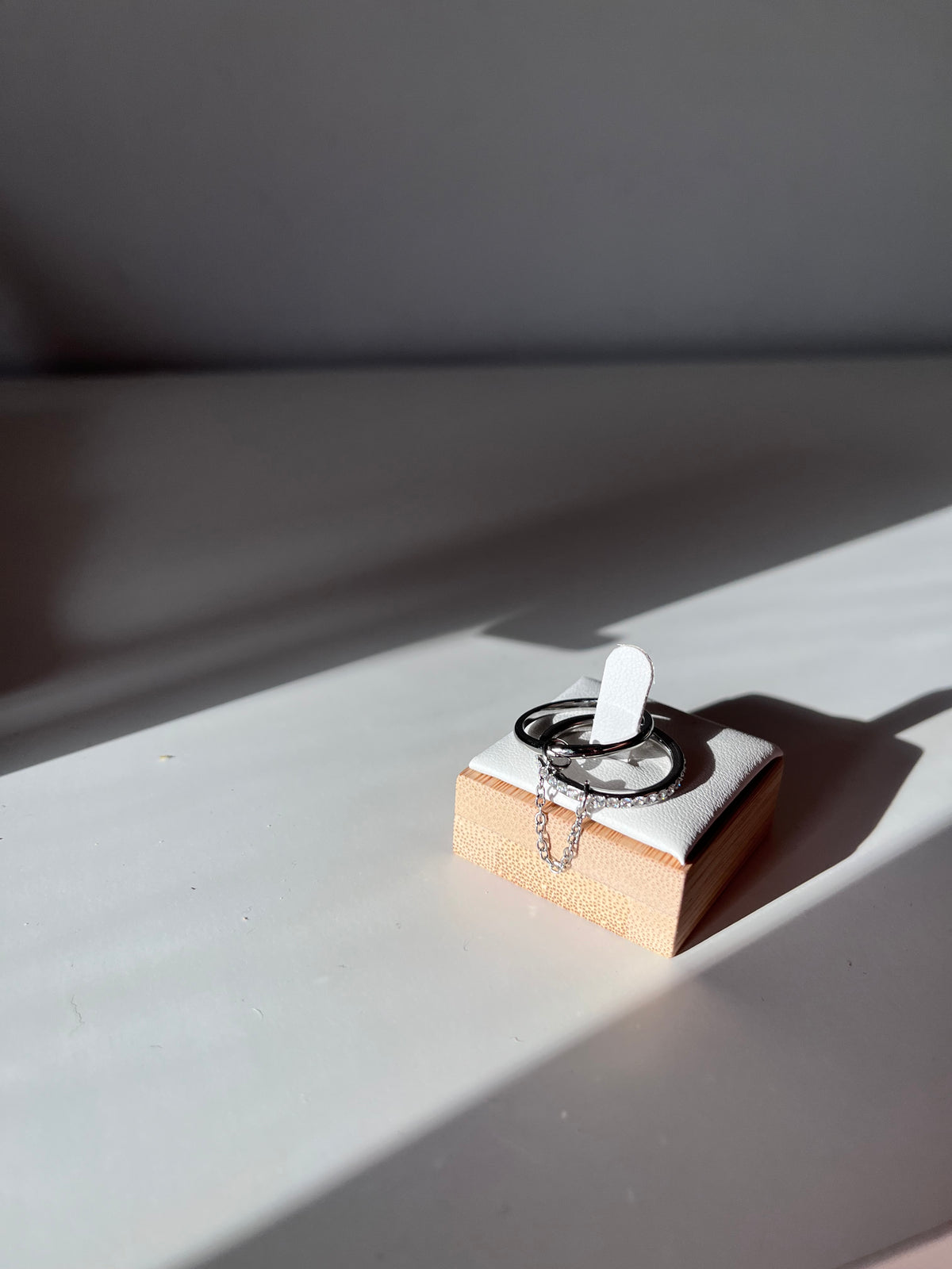 Elara Chain Ring
