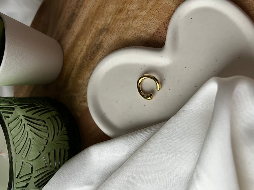 Minimal Gold Ear Cuff