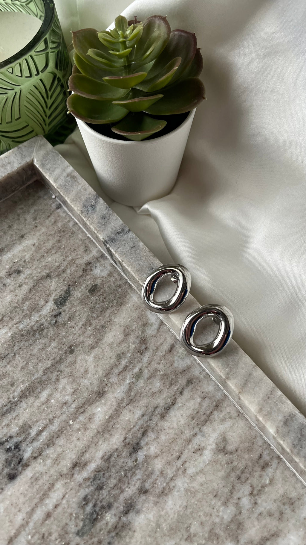 Olivia Earrings Silver