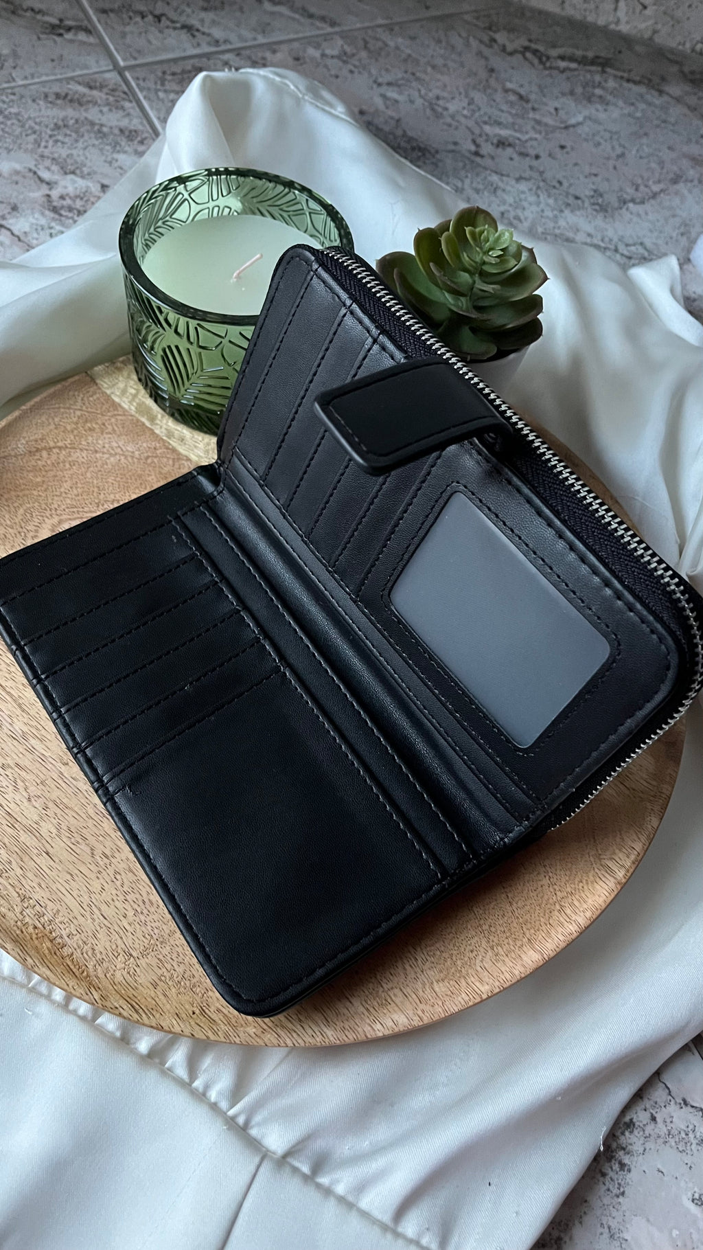 Élise Woven Leather Wallet Black