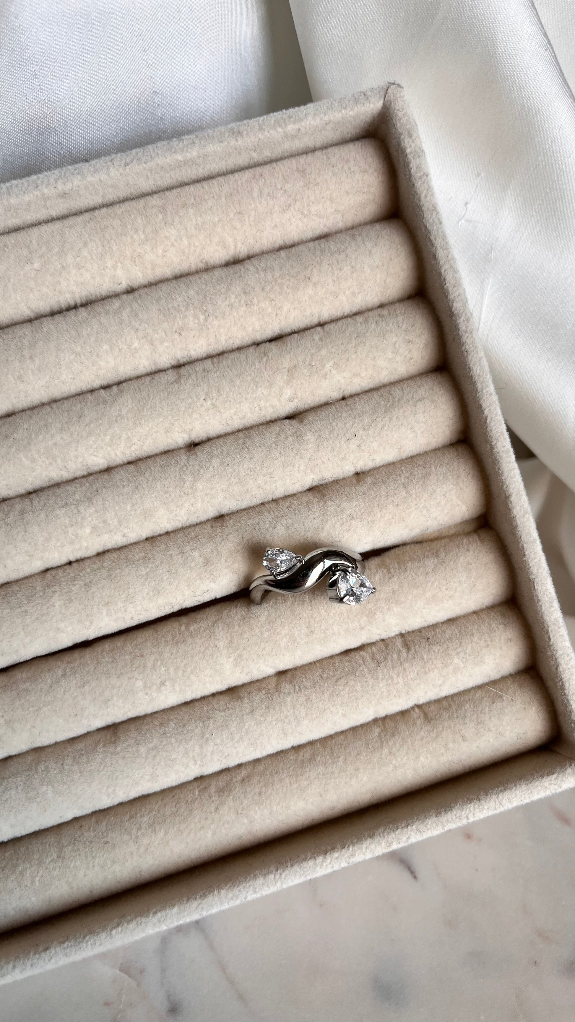 Alodie Silver ring