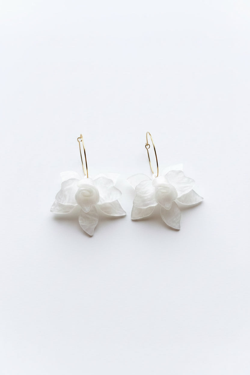 Pearl Bloom Hoops