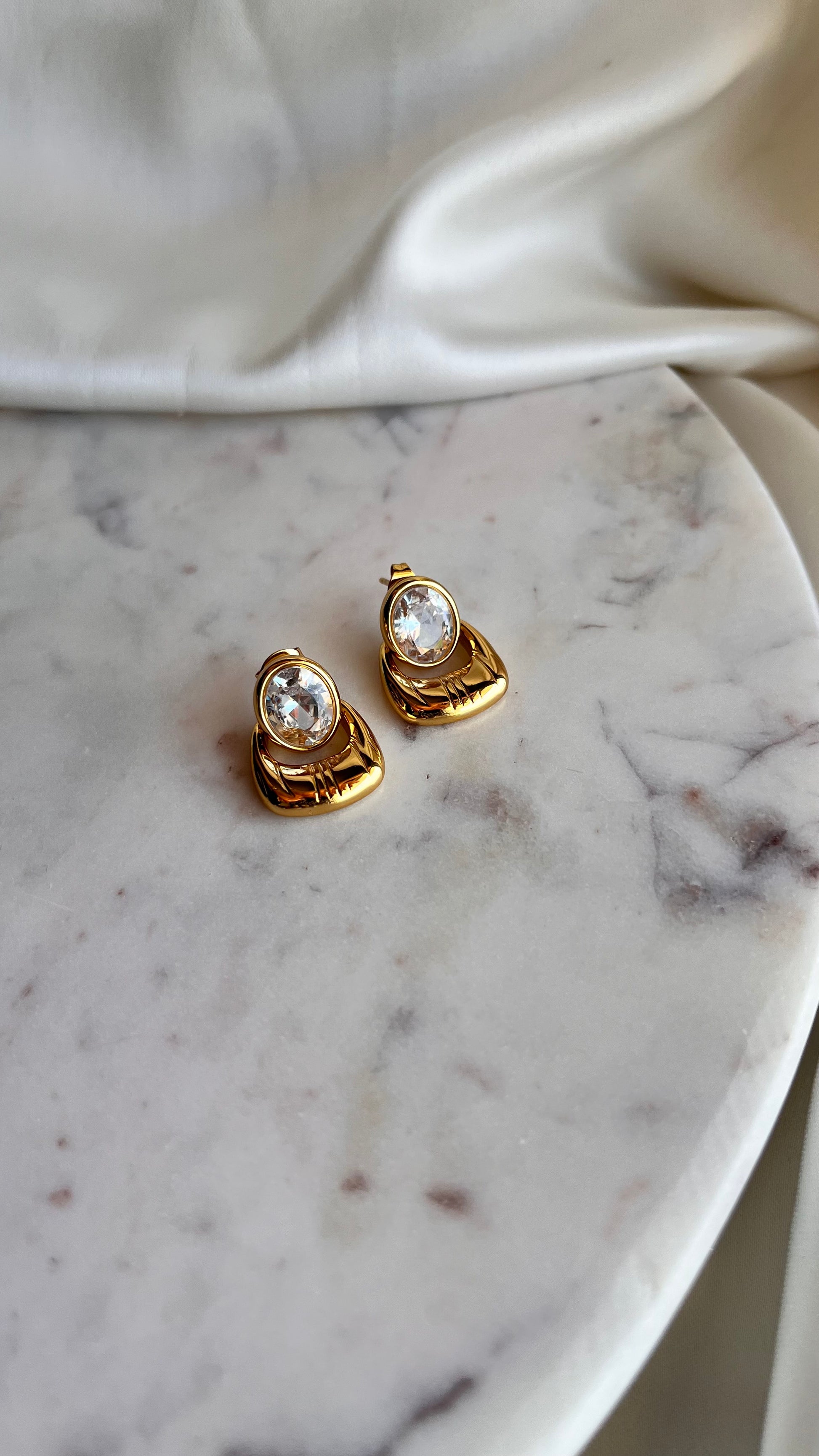 Earrings Golden Aura
