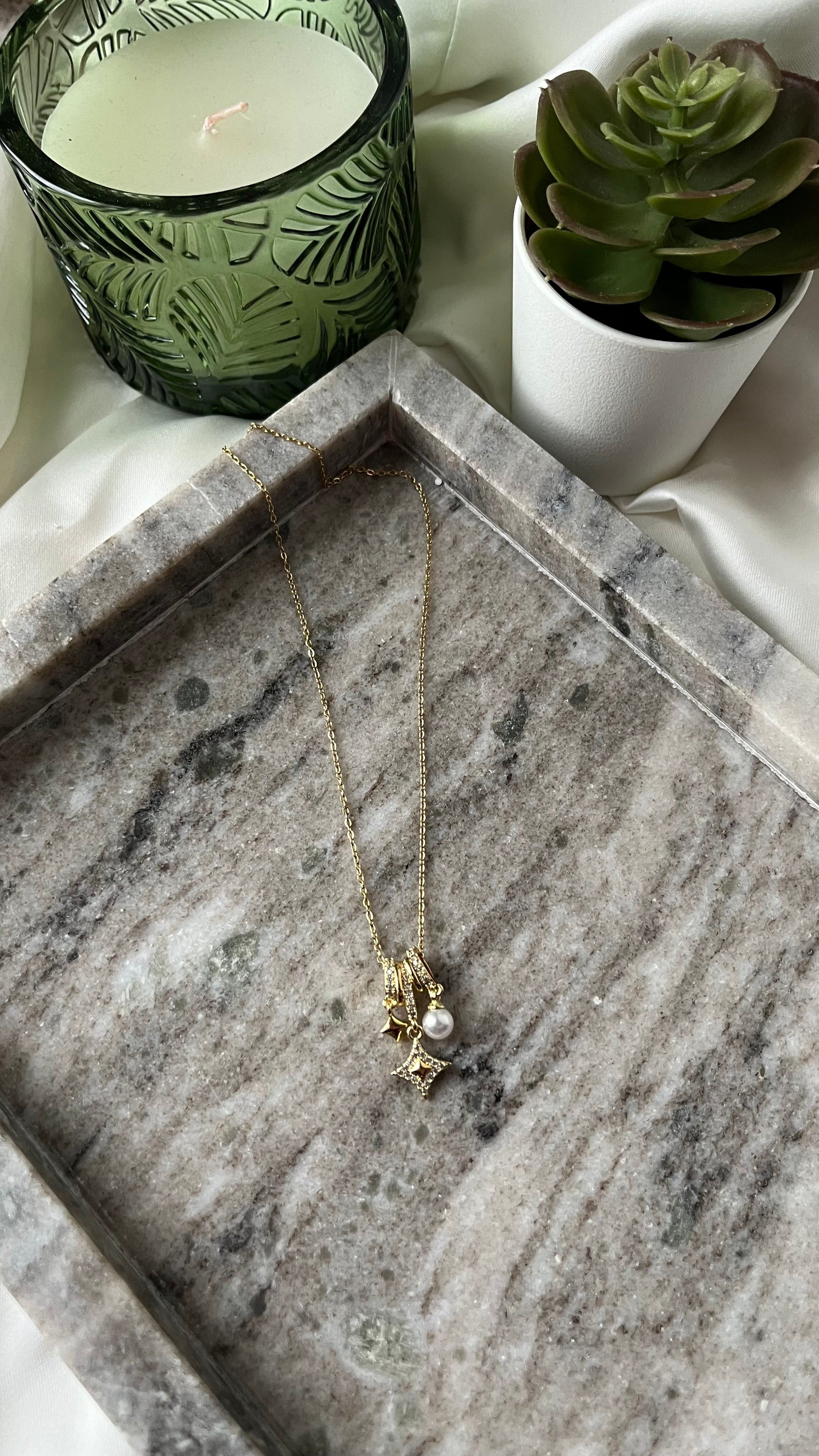 Stella Gold Necklace