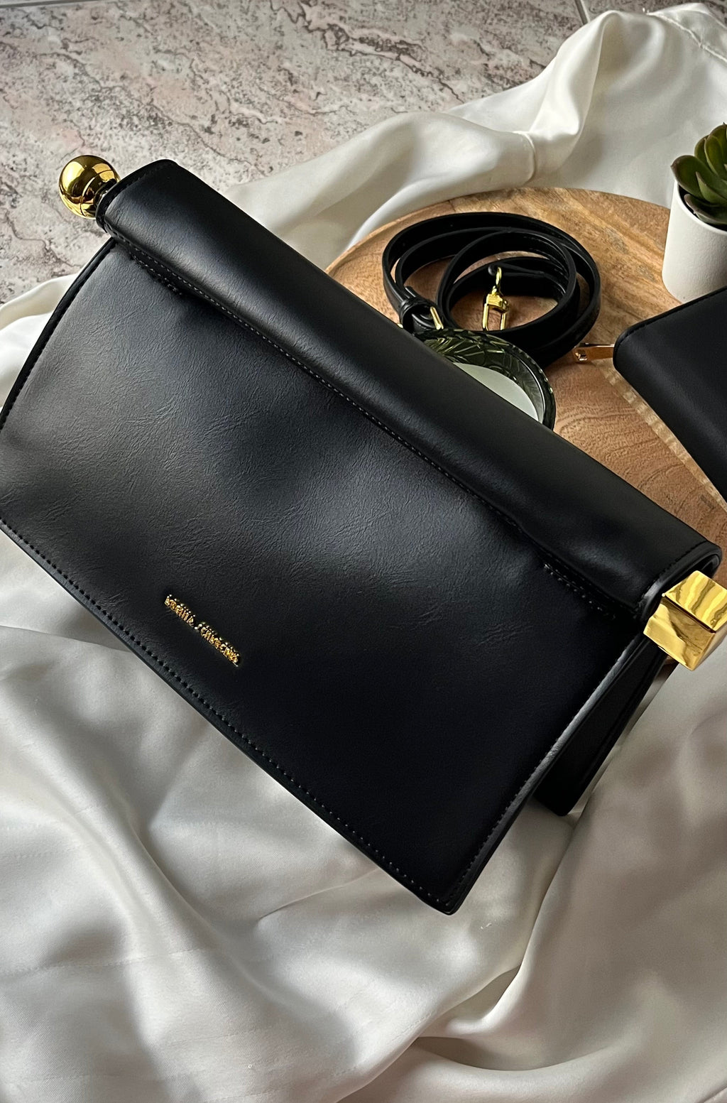 Monaco Black