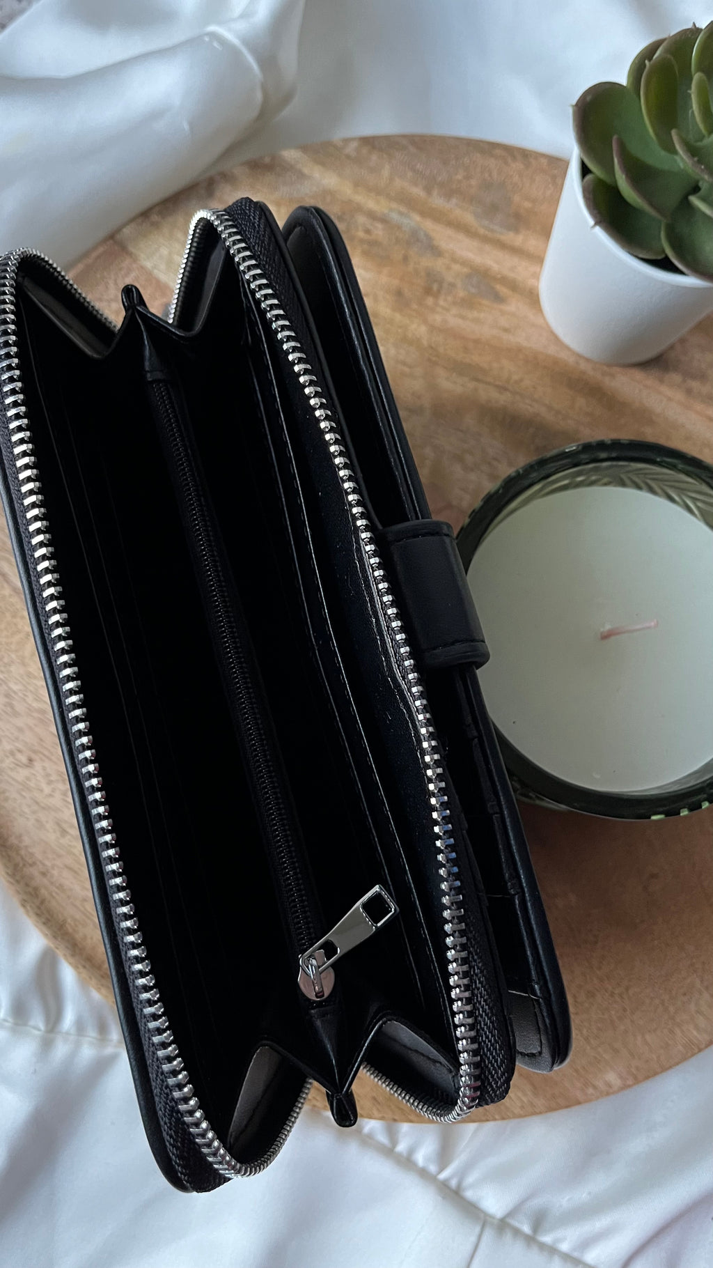 Élise Woven Leather Wallet Black