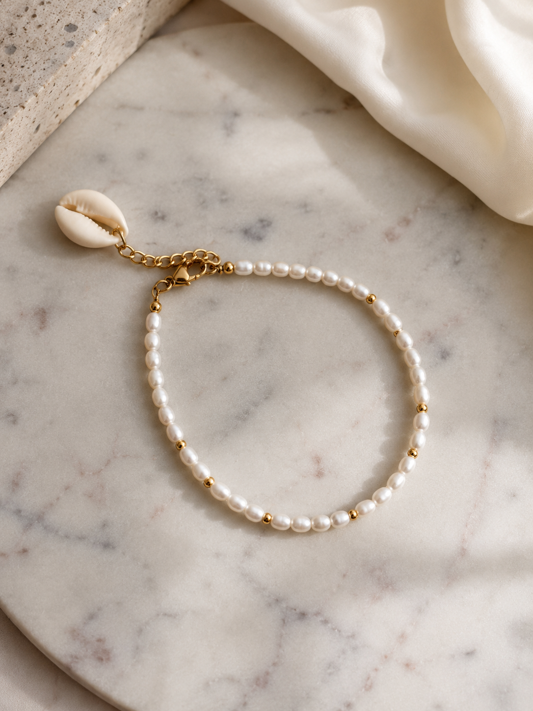 Calypso Pearl Bracelet