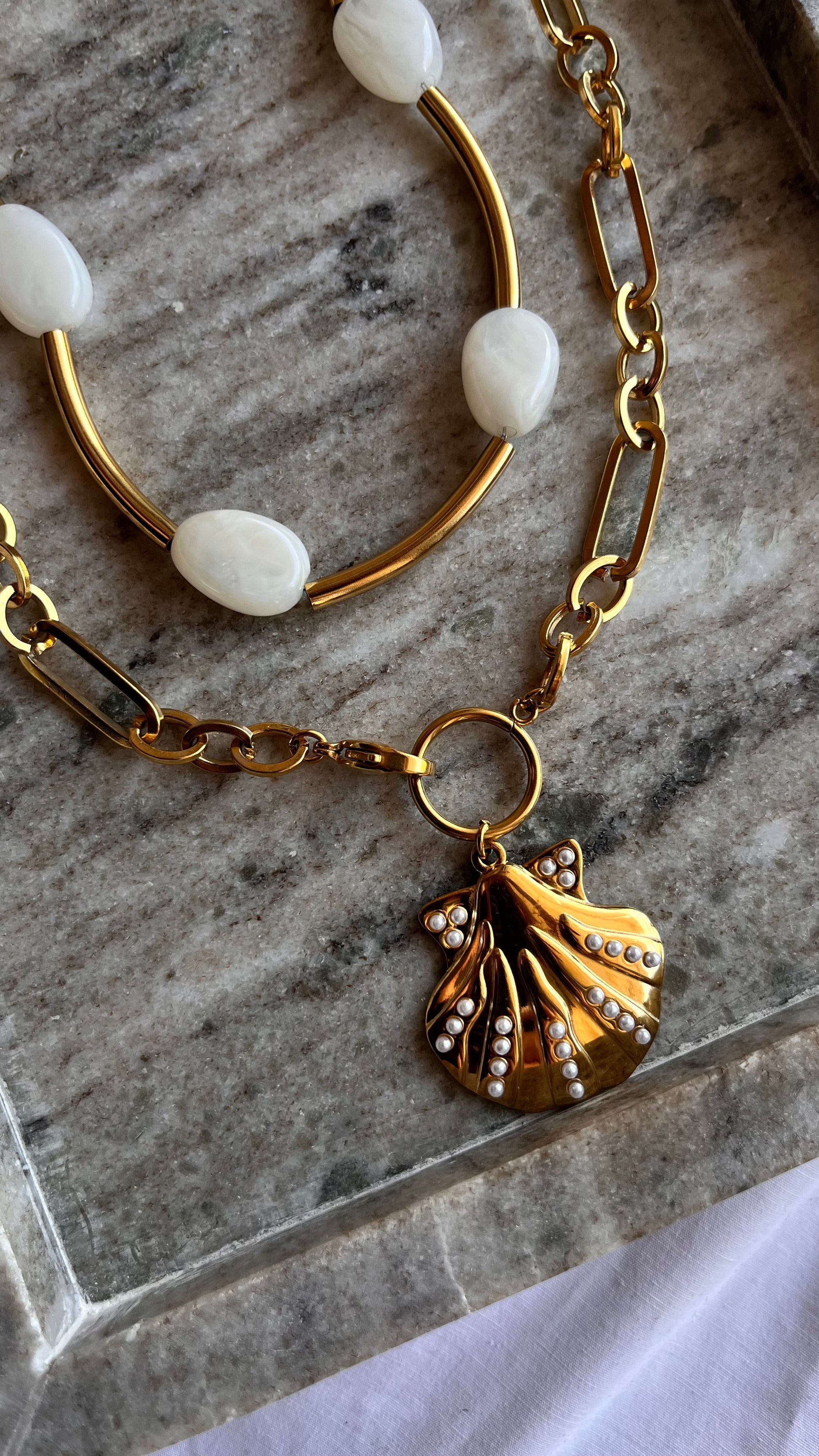 Pearl Tide Necklace