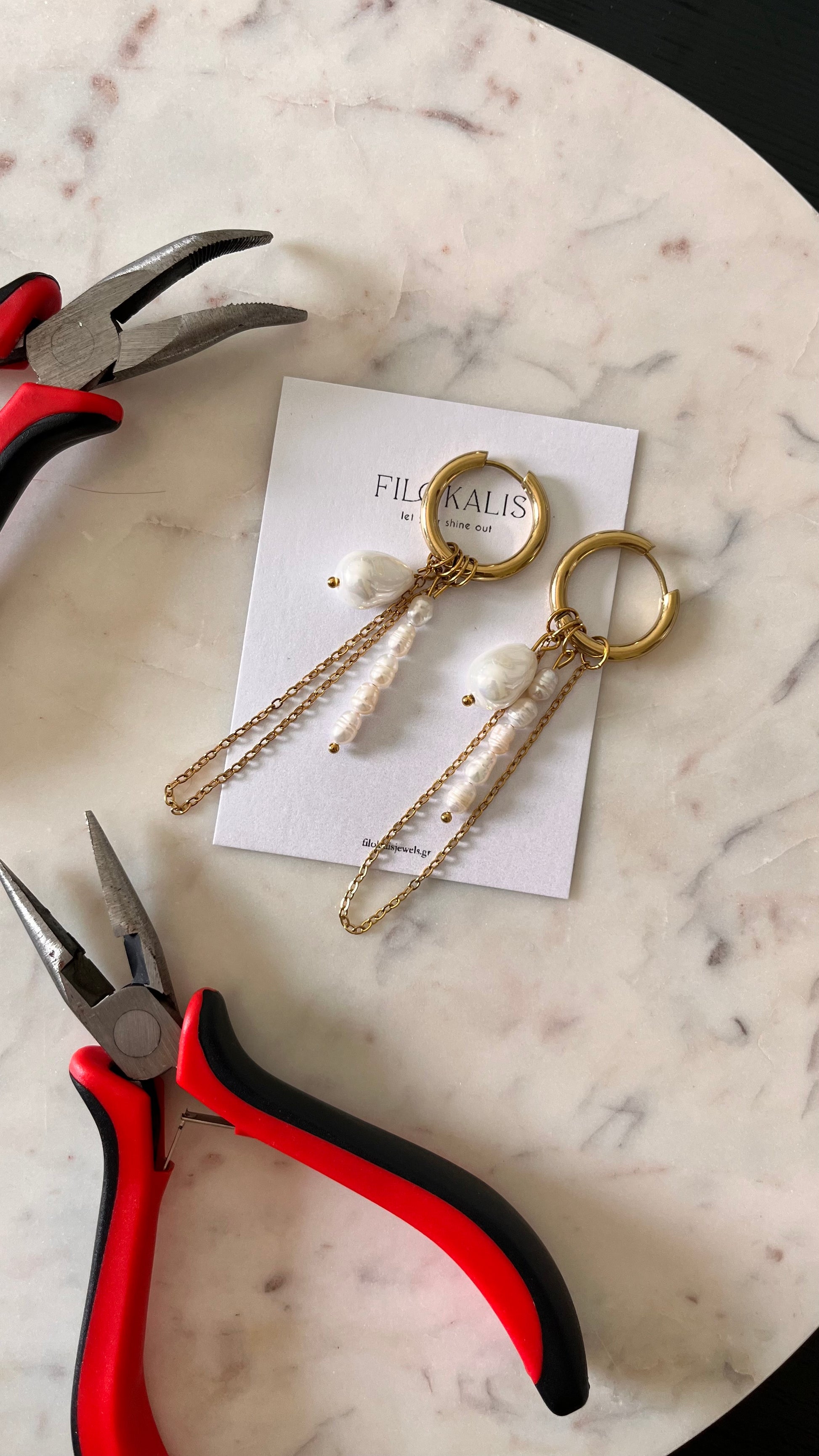 Sia gold earrings