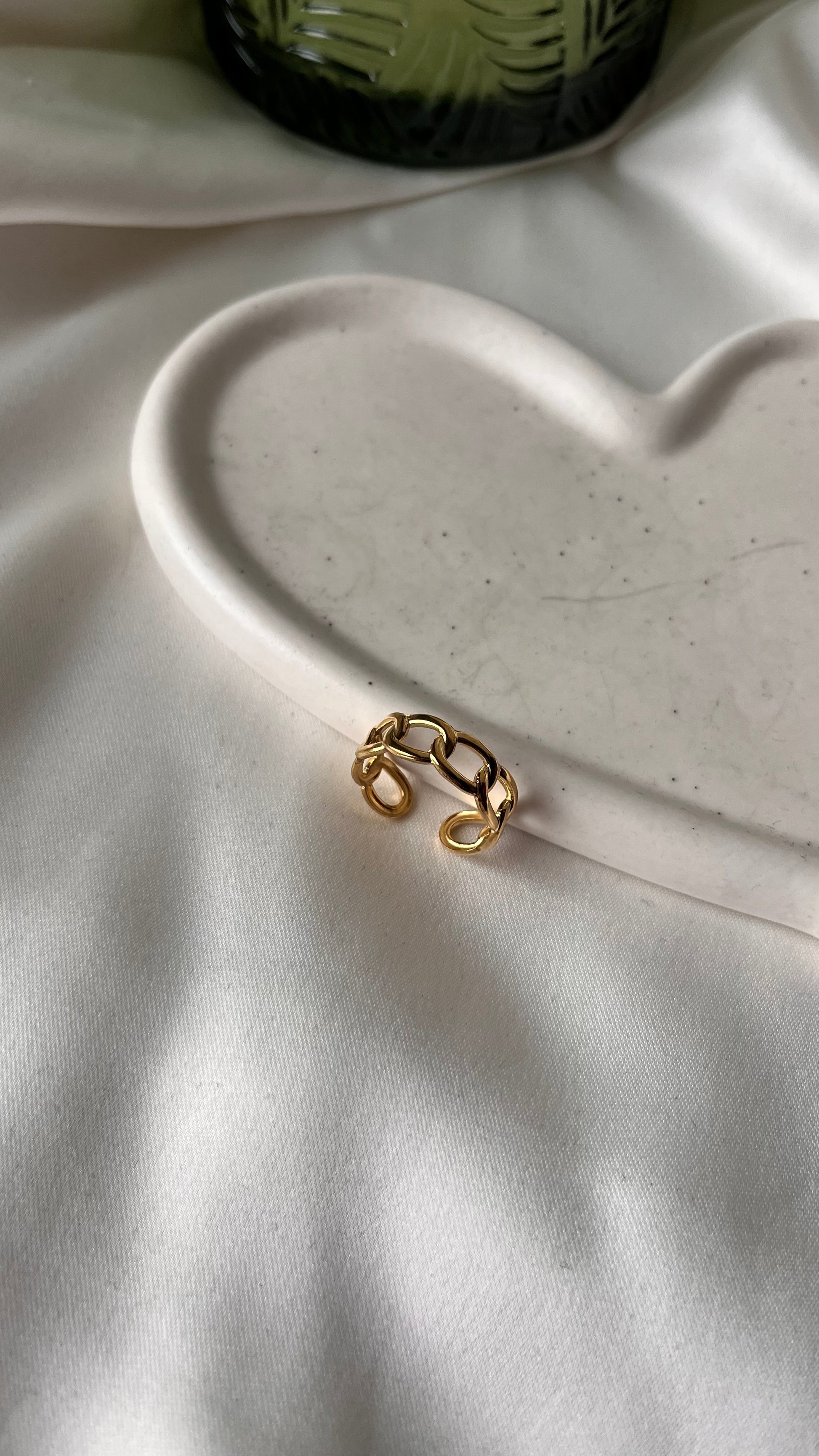 Dottie gold ring