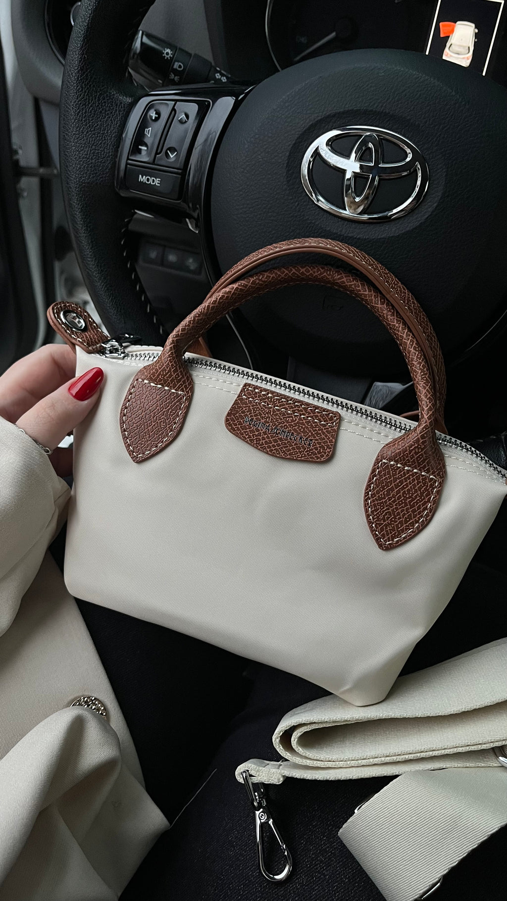 Lyon Beige