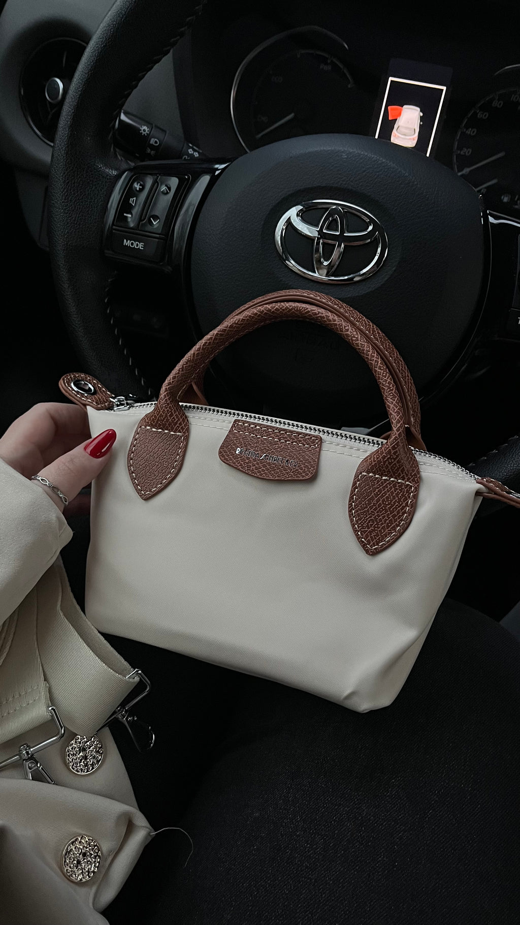 Lyon Beige