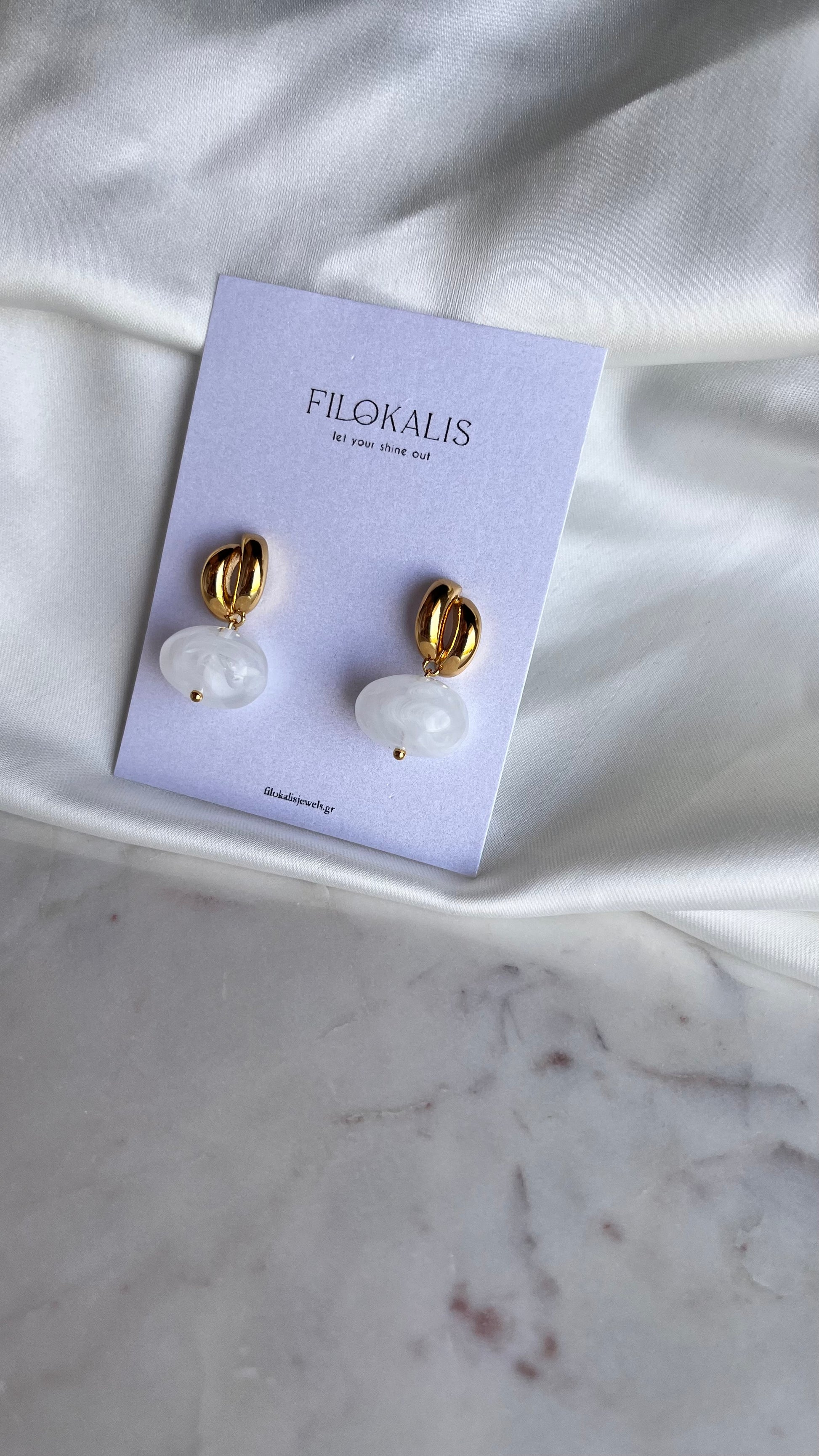 Earrings White Cloud