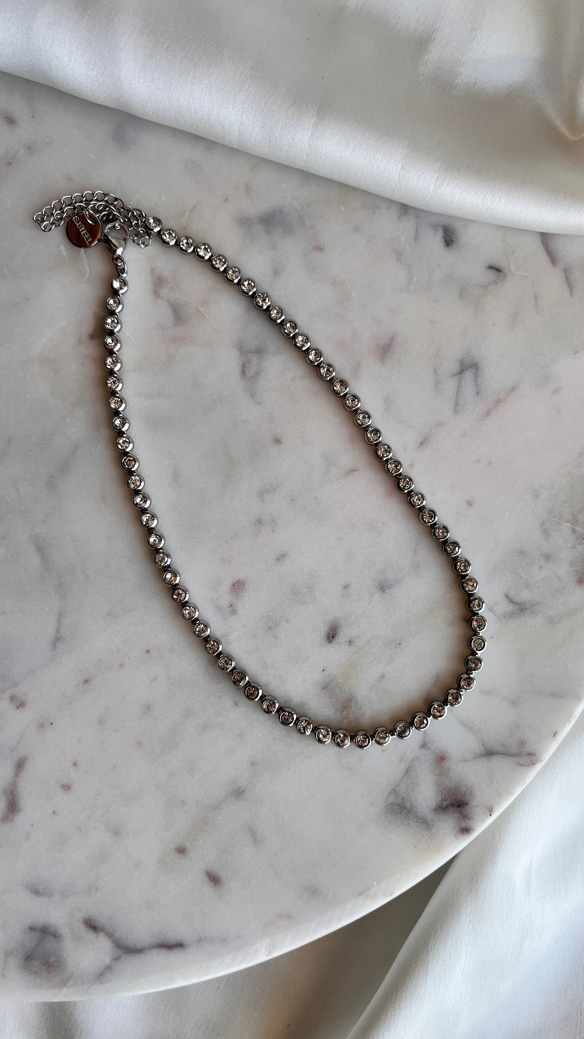 Choker Silver Glow