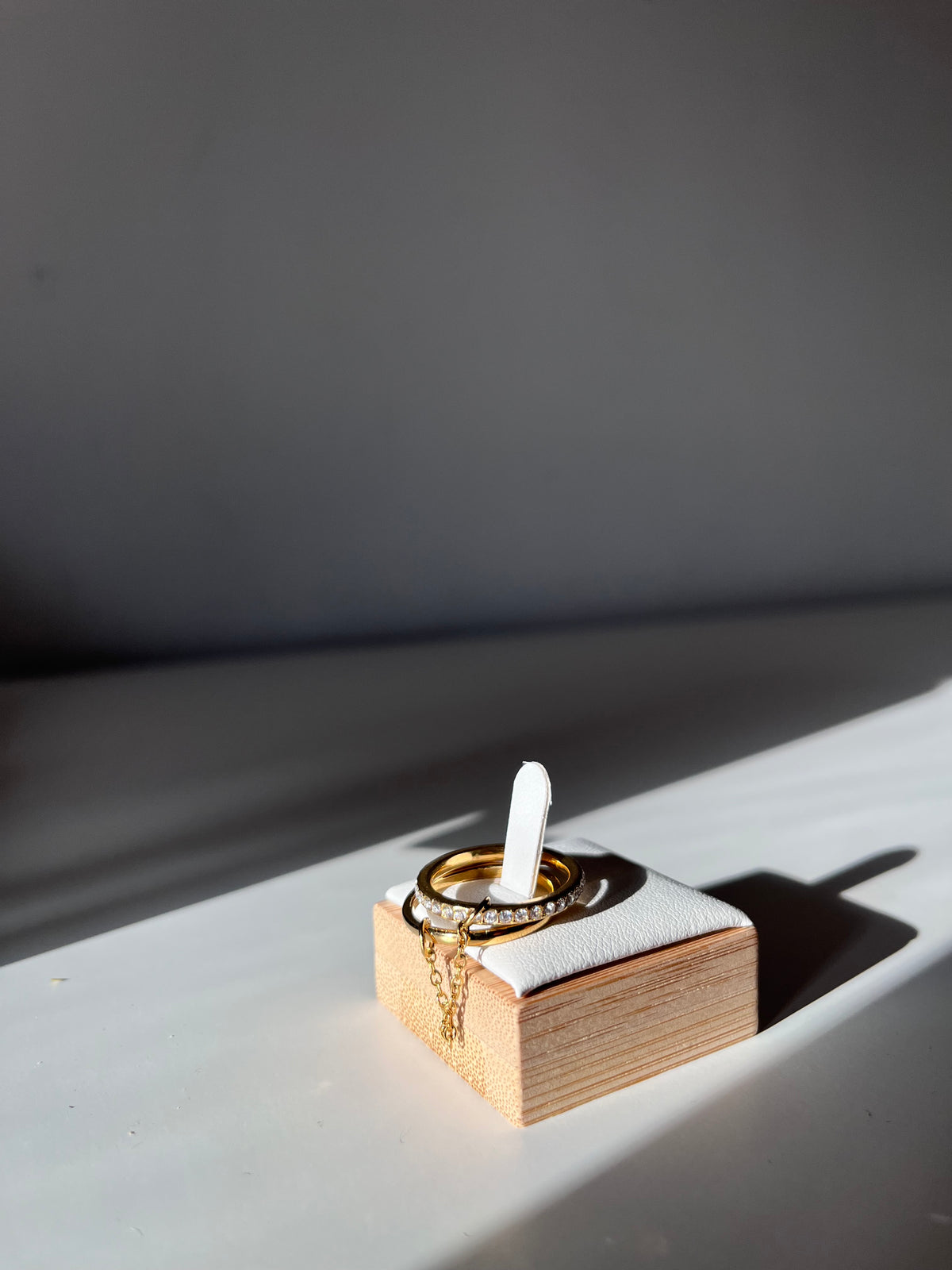 Elara Chain Ring