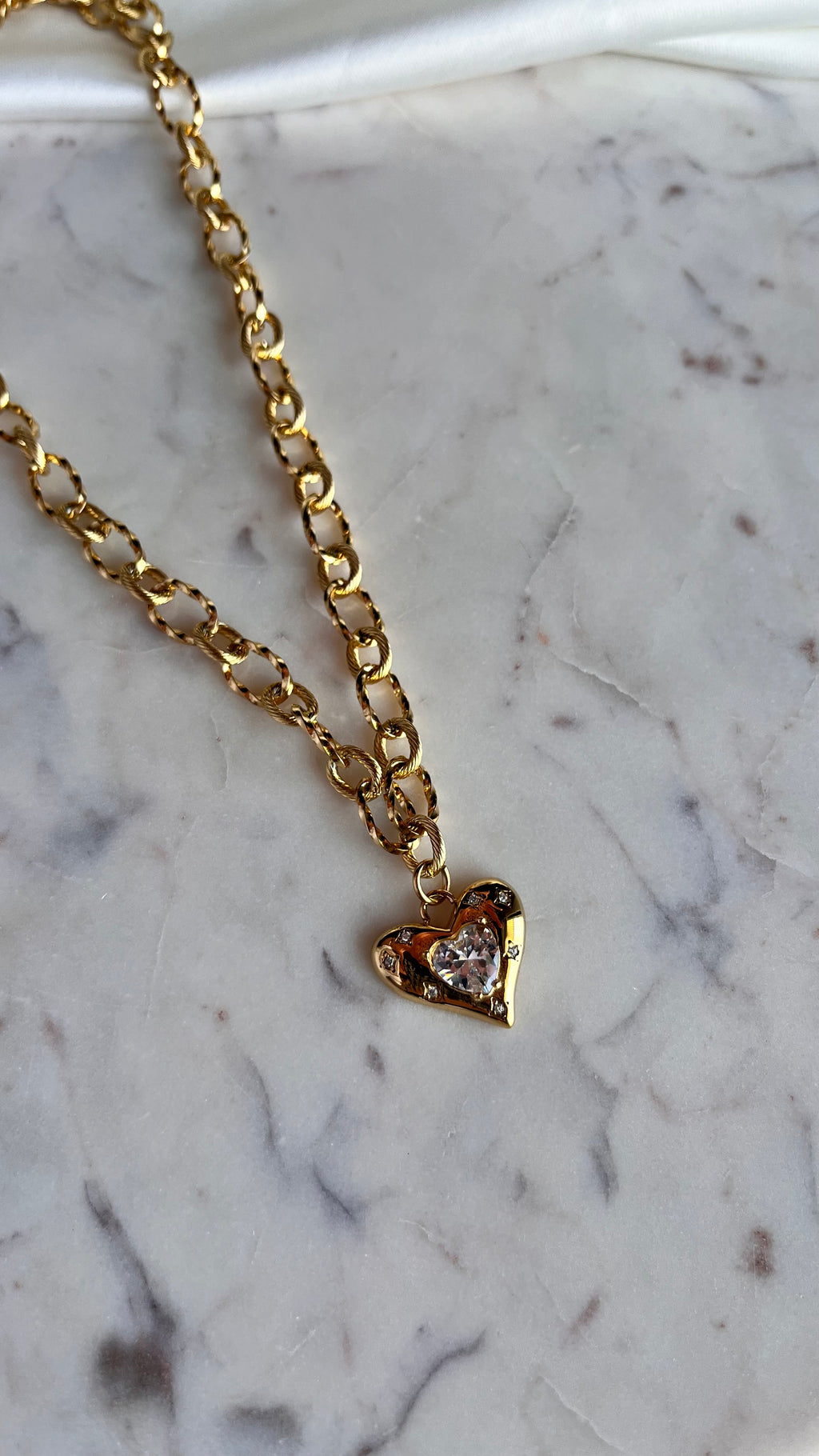 Necklace Golden Heart