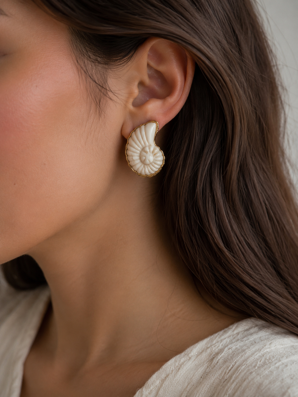 Seashell glow