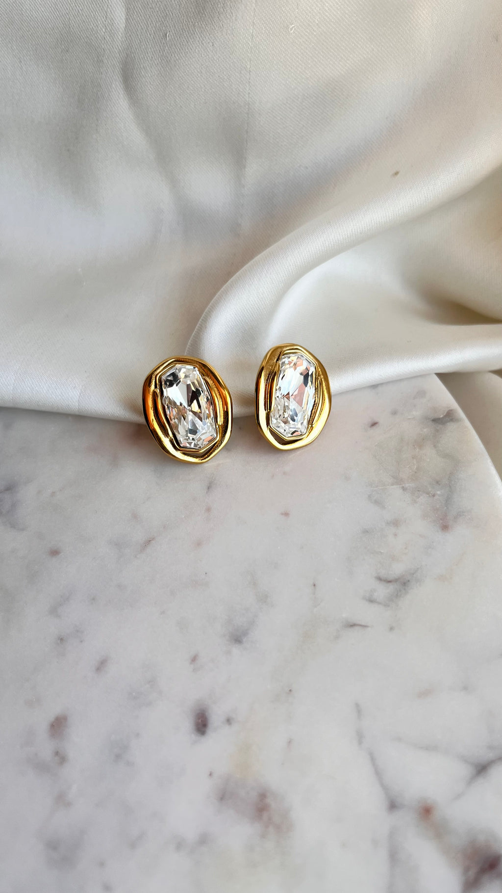 Earrings Crystal Glow