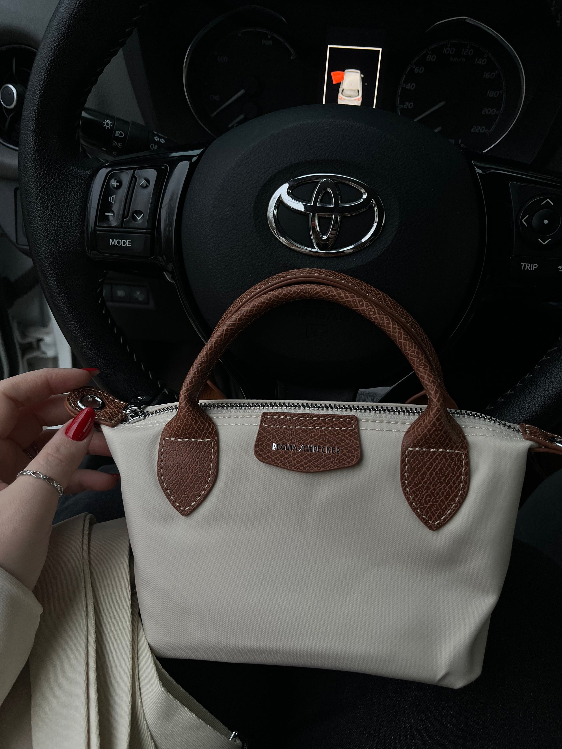 Lyon Beige