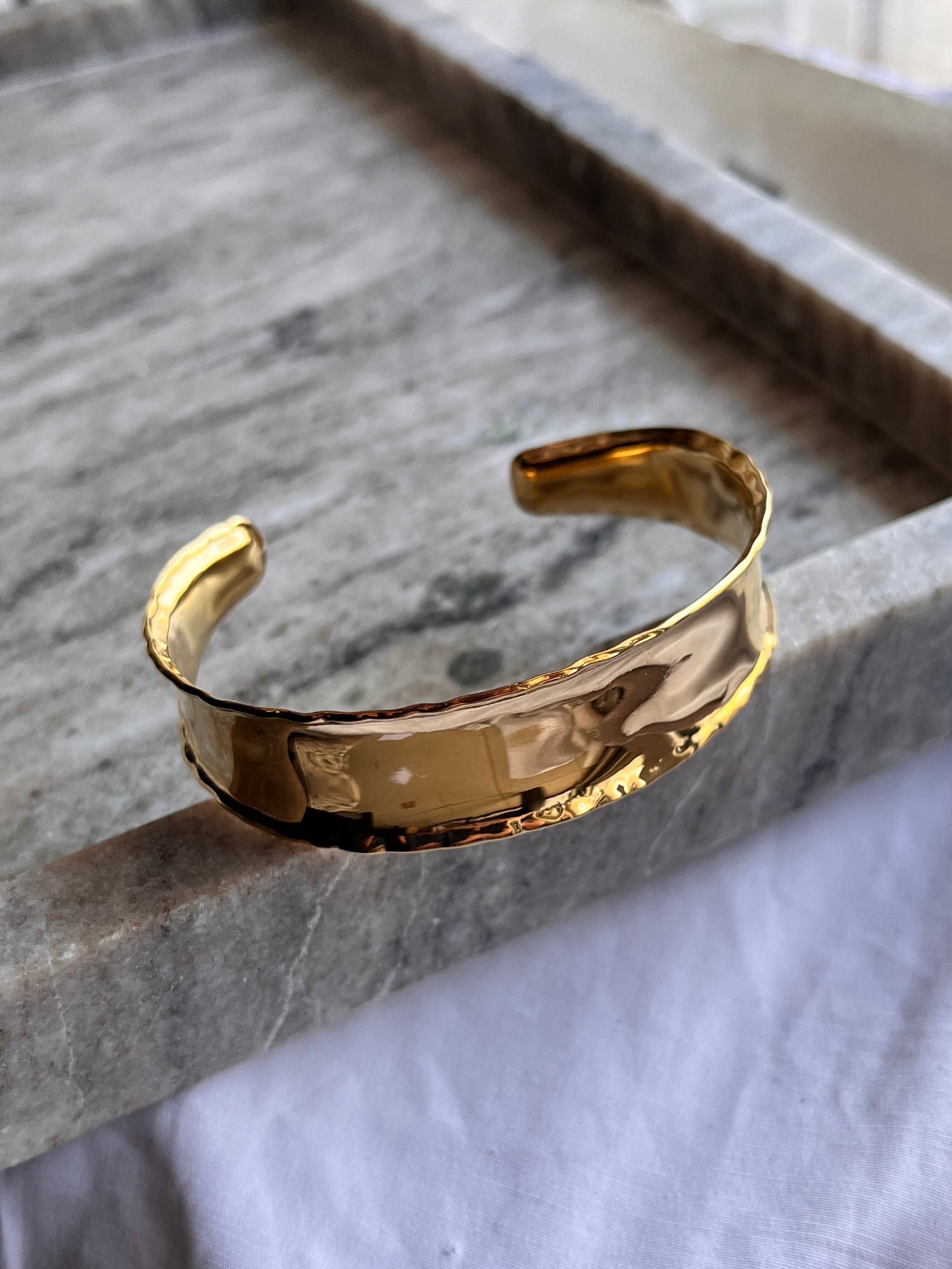 Luna Mirror Cuff