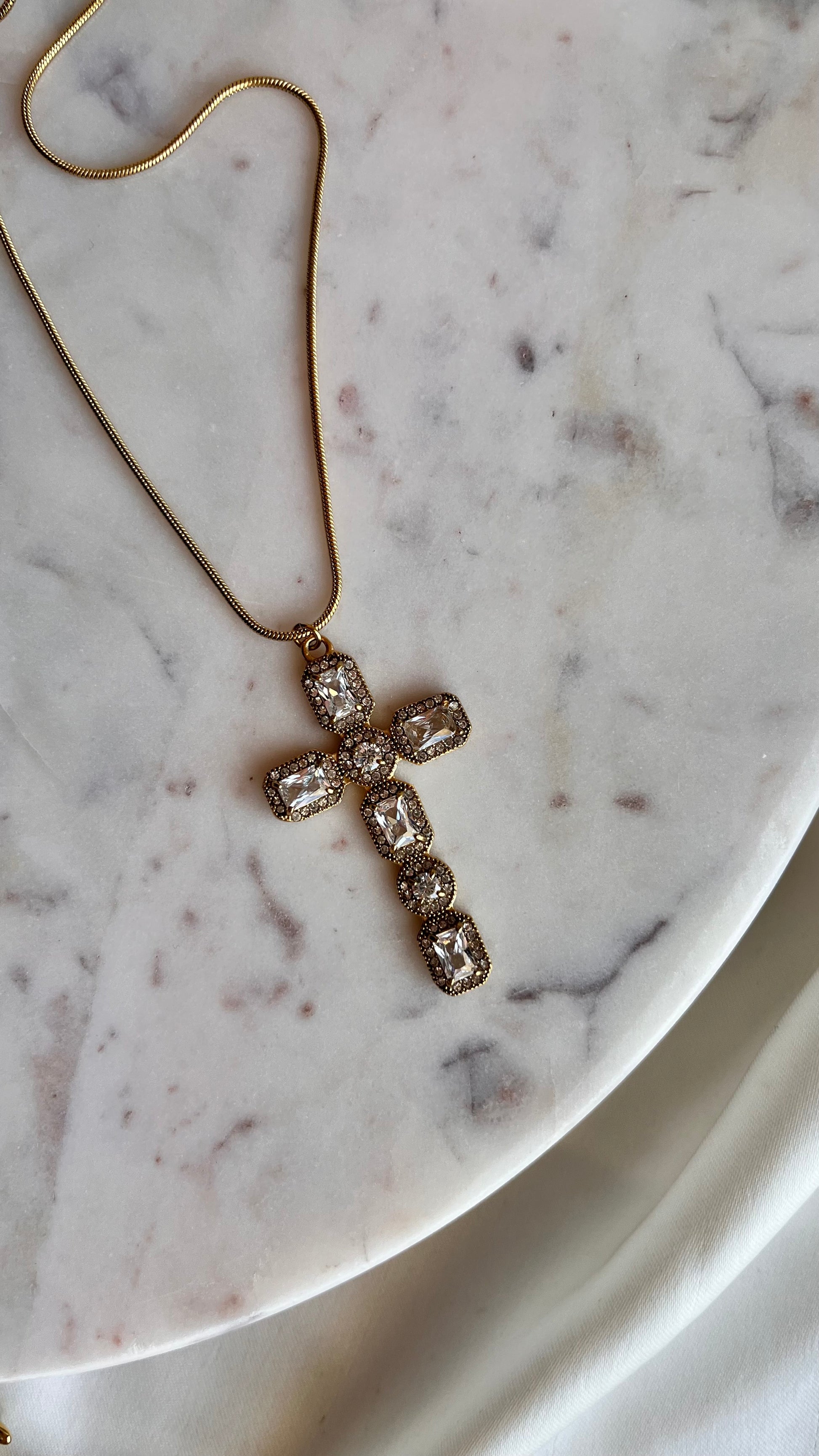 Necklace Royal Cross
