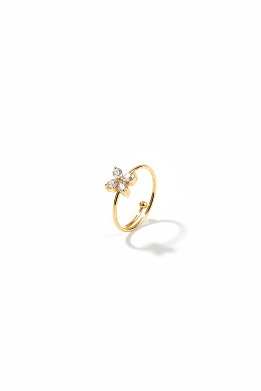 Bloom gold ring
