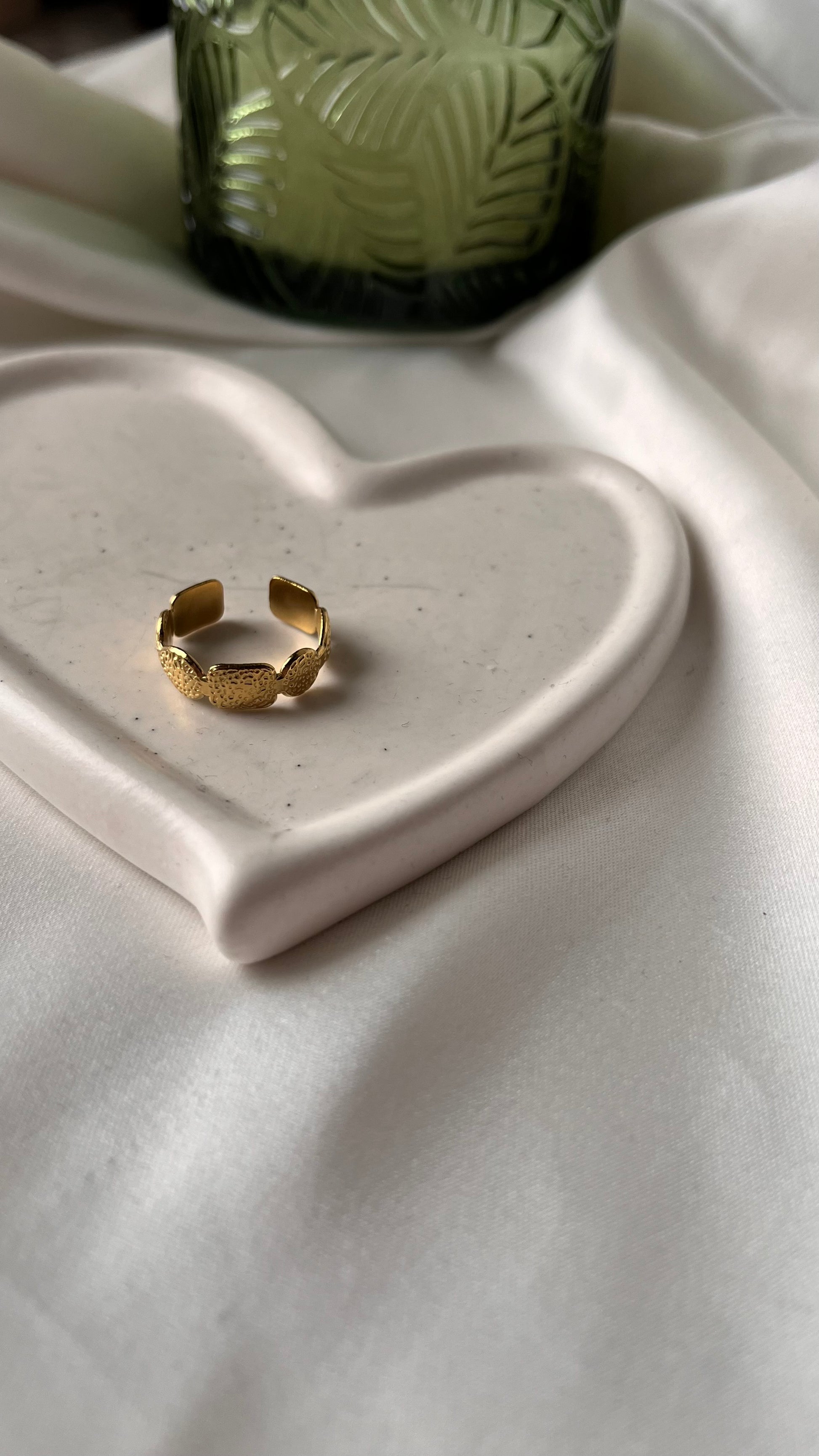 Sarah gold ring