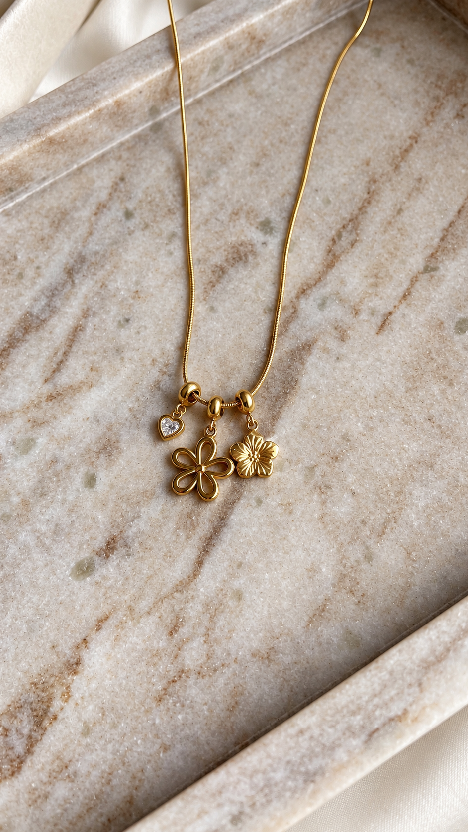 Amélie Charm Necklace