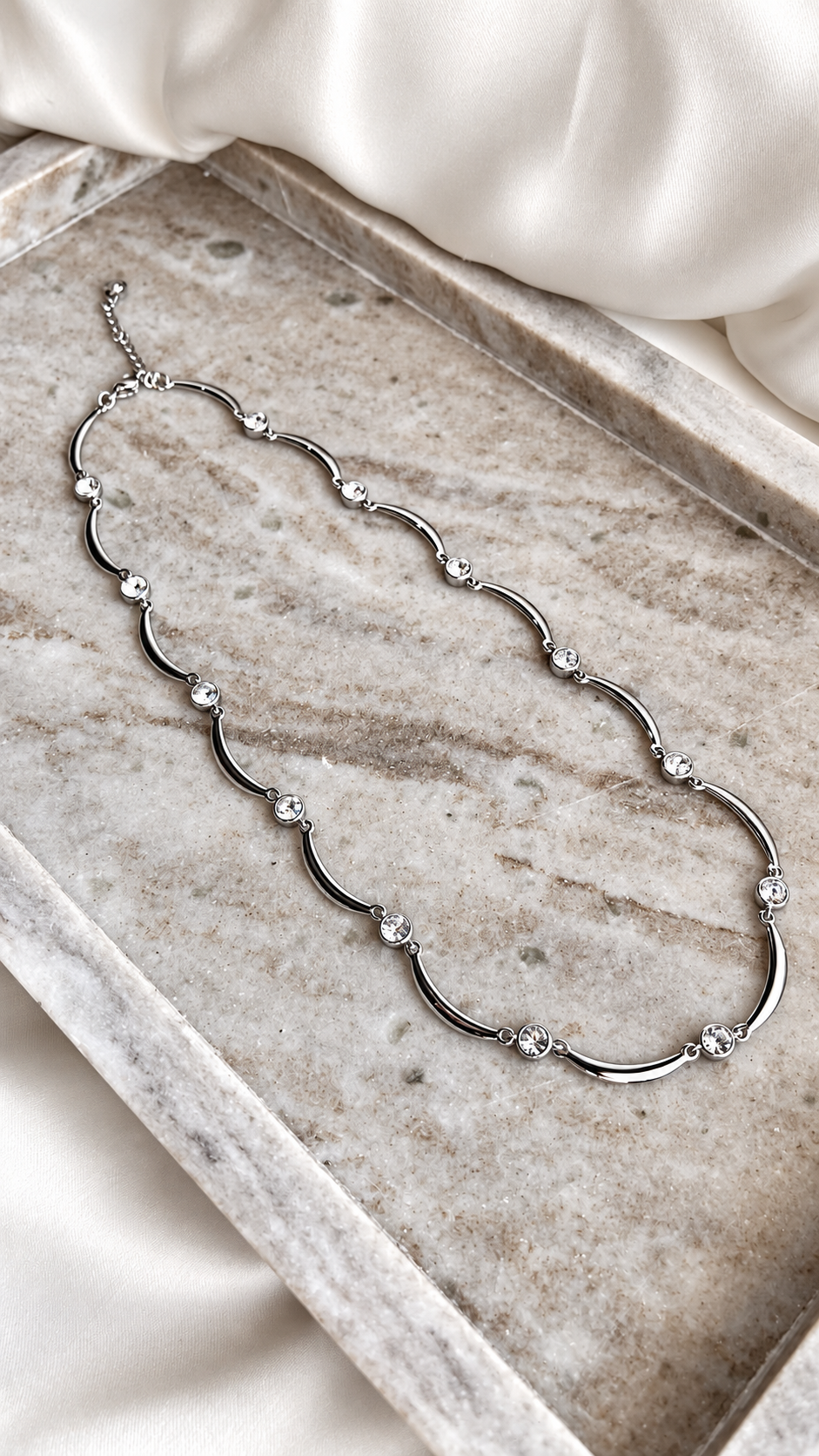 Luméa Necklace