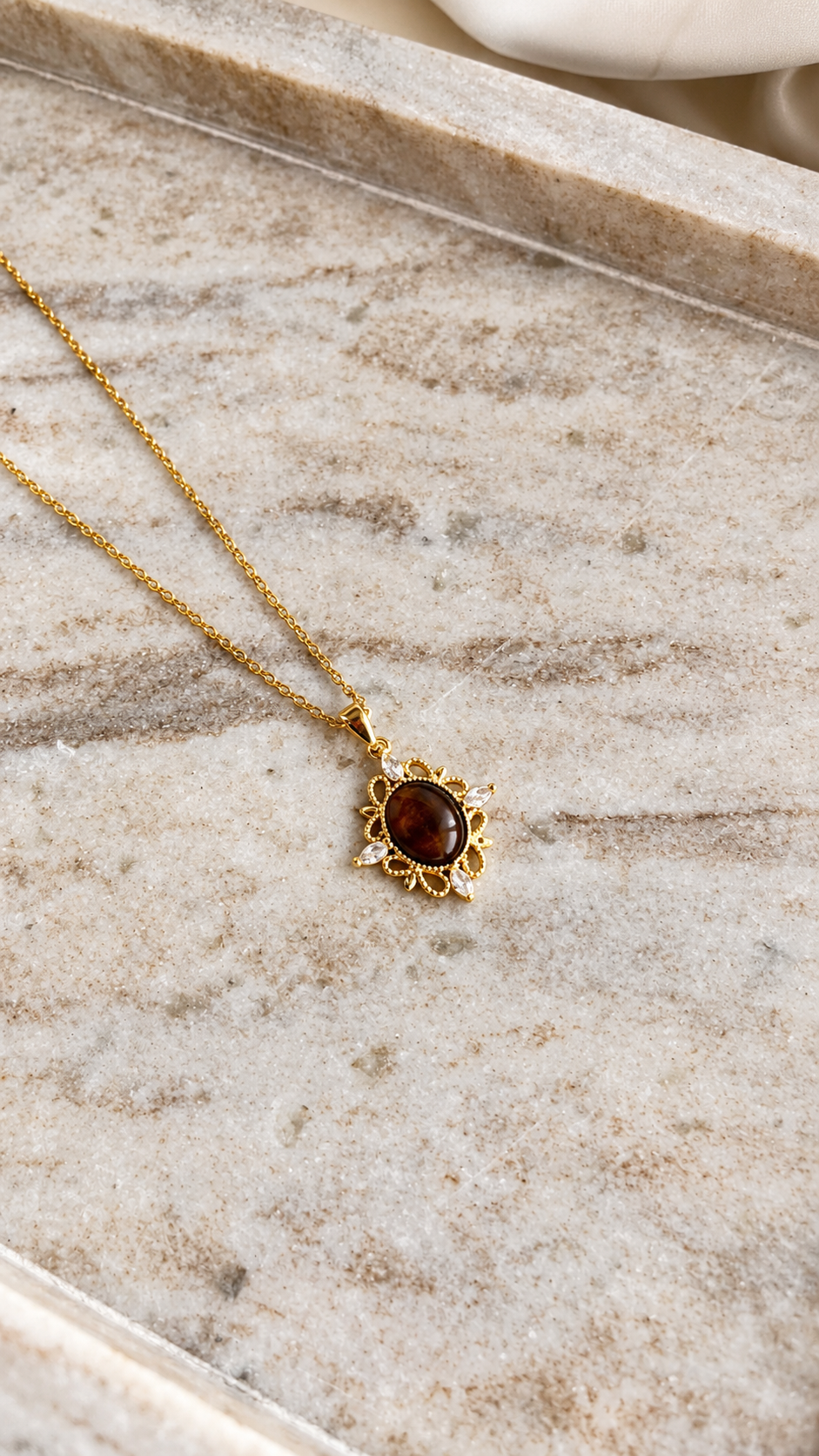 Mocha Bloom Necklace
