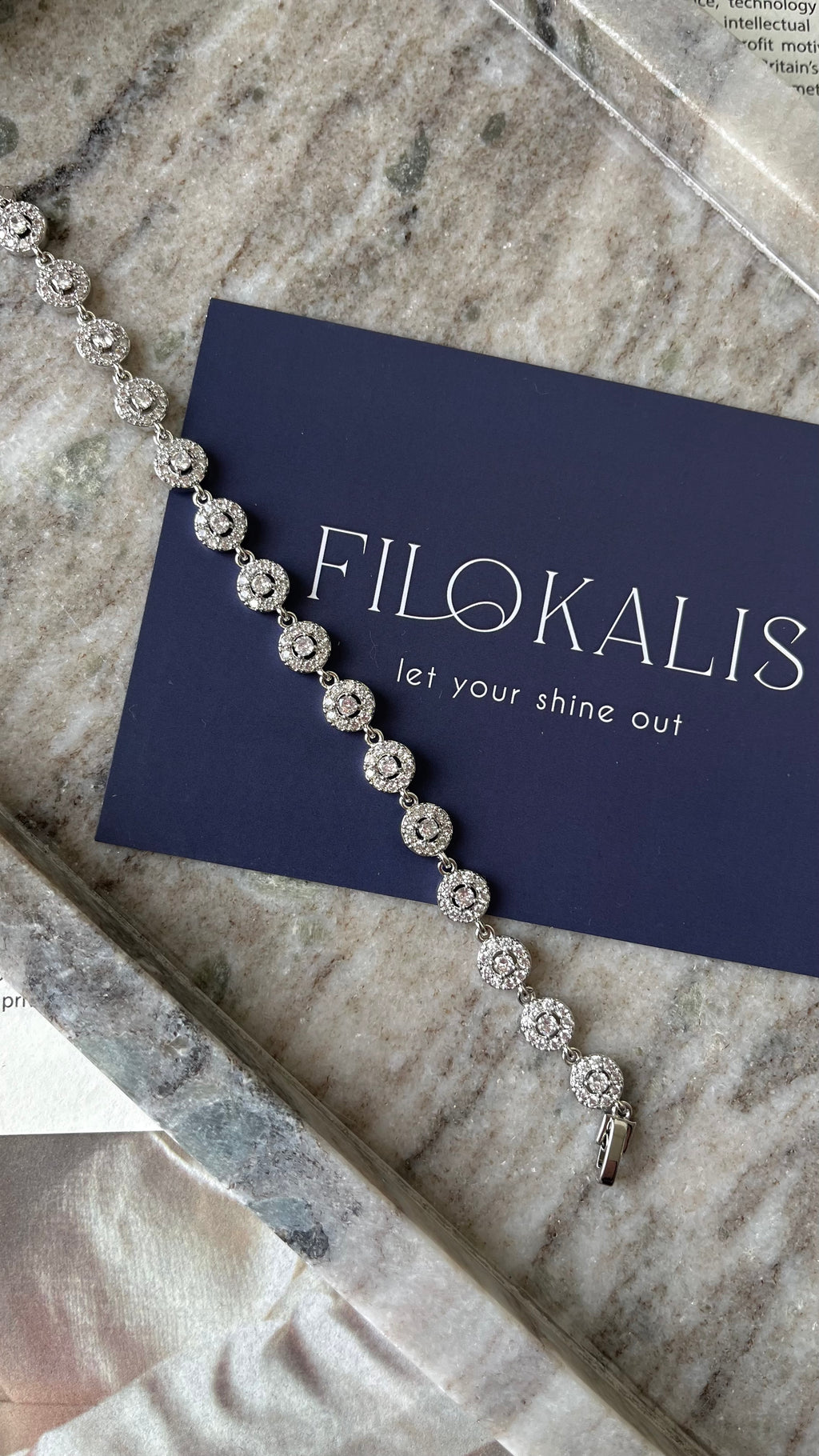 Timeless Glow Silver